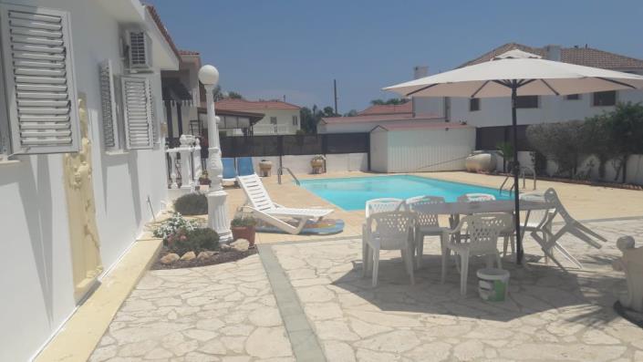 Image No.22-Bungalow de 4 chambres à vendre à Ayia Napa