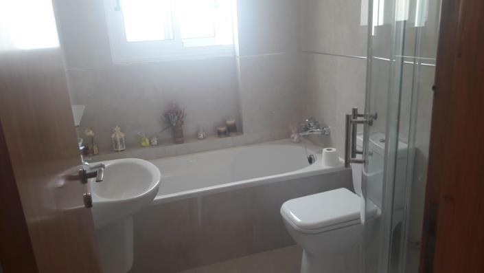 Image No.15-Bungalow de 4 chambres à vendre à Ayia Napa