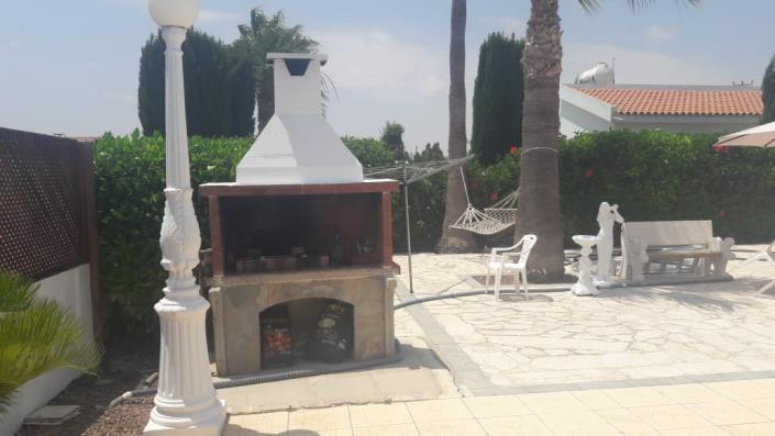 Image No.25-Bungalow de 4 chambres à vendre à Ayia Napa