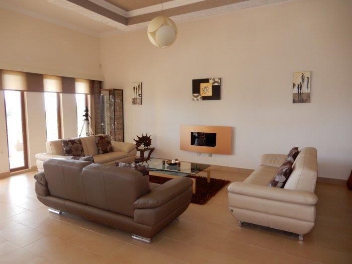 Image No.5-Maison / Villa de 5 chambres à vendre à Paphos