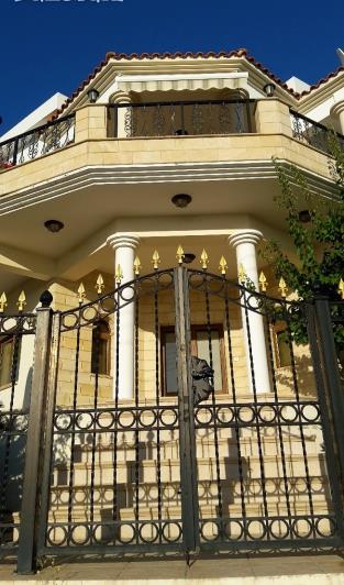 Image No.1-Maison / Villa de 7 chambres à vendre à Empa