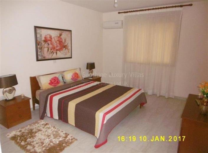 Image No.2-Appartement de 2 chambres à vendre à Kato Paphos