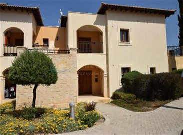 Appartement de 2 chambres à vendre à Kouklia