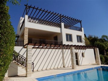 Villa de 4 chambres à vendre à Paphos