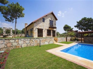 Villa de 3 chambres à vendre à Limassol