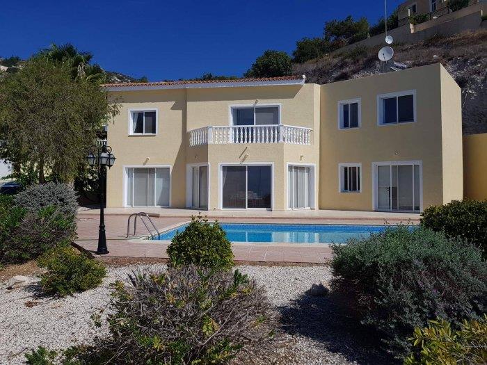 Image No.1-Villa de 4 chambres à vendre à Paphos