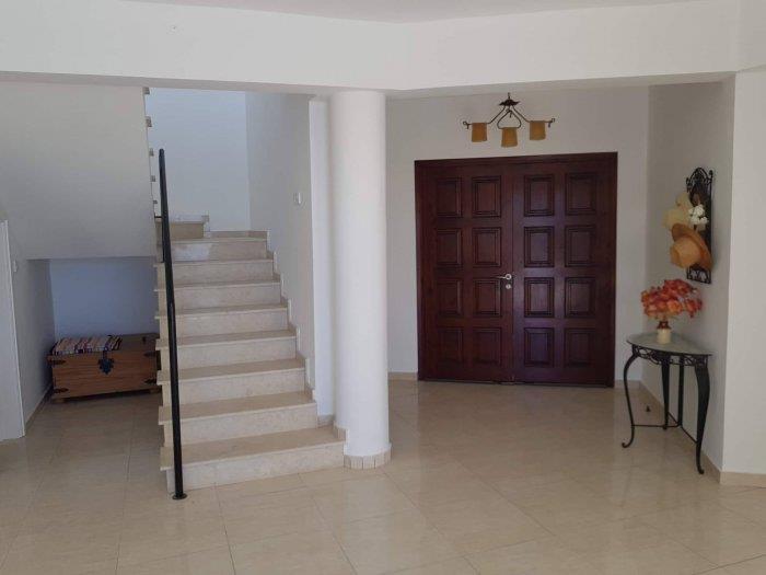 Image No.5-Villa de 4 chambres à vendre à Paphos
