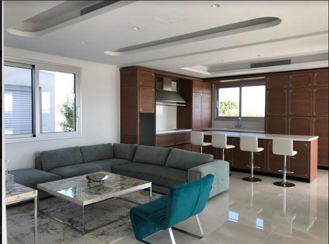 Image No.8-Villa de 4 chambres à vendre à Mouttagiaka