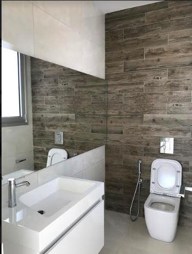 Image No.10-Villa de 4 chambres à vendre à Mouttagiaka