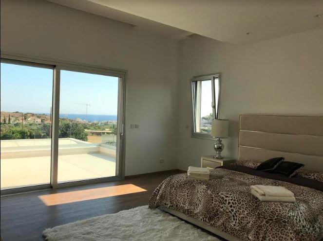 Image No.14-Villa de 4 chambres à vendre à Mouttagiaka