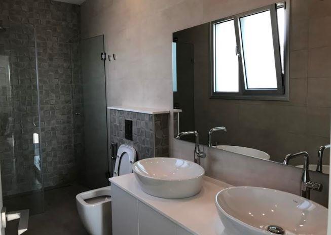 Image No.15-Villa de 4 chambres à vendre à Mouttagiaka