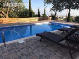 Image No.0-Villa de 4 chambres à vendre à Paphos