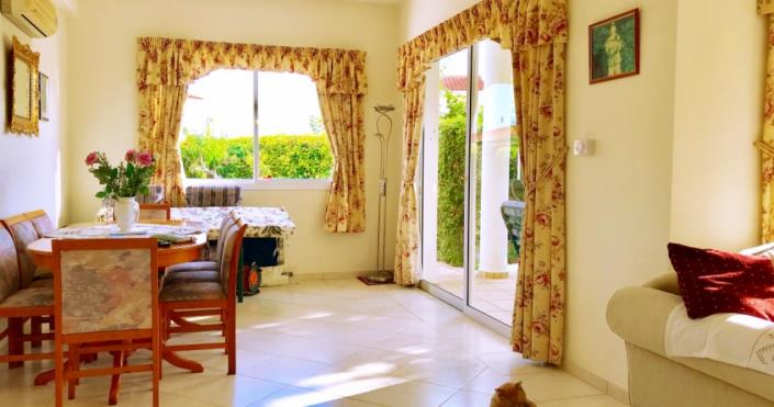 Image No.5-Villa de 3 chambres à vendre à Peyia