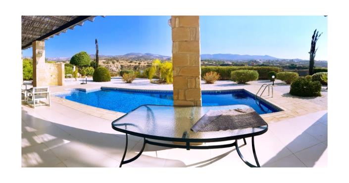 Image No.16-Villa de 4 chambres à vendre à Peyia