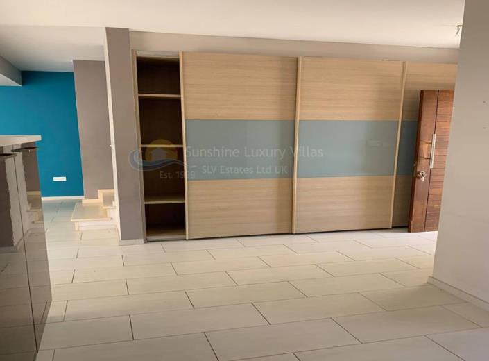 Image No.9-3 Bed House for sale