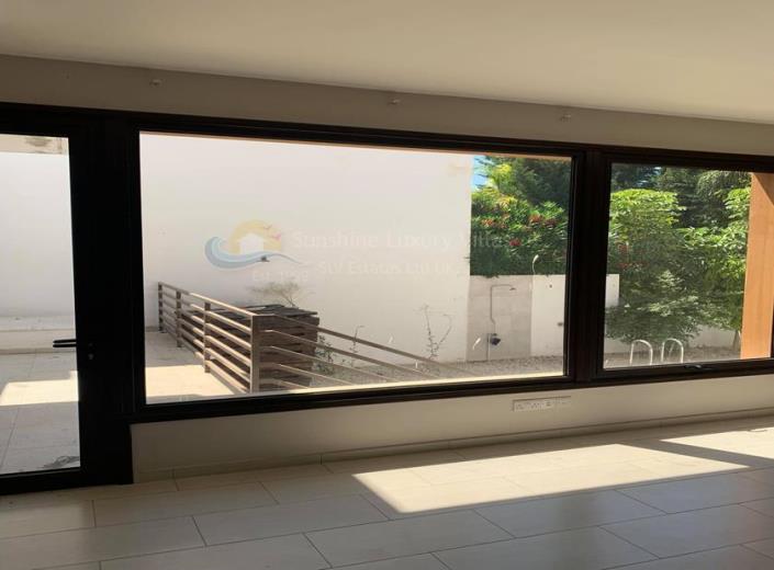 Image No.22-3 Bed House for sale