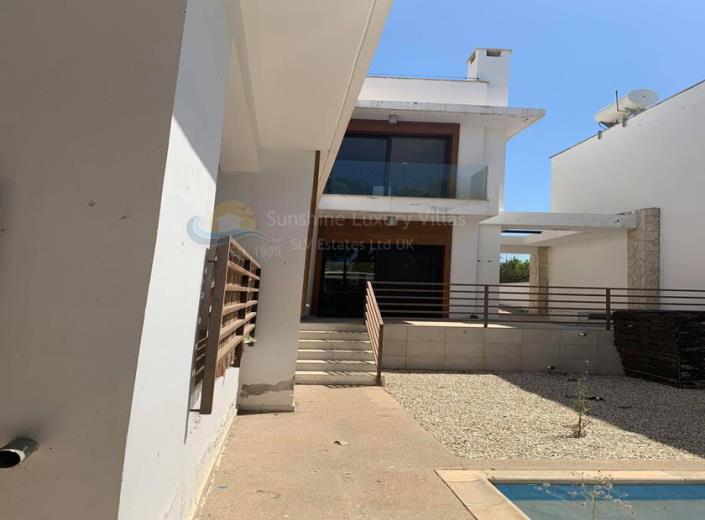 Image No.36-3 Bed House for sale