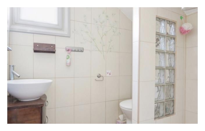 Image No.11-3 Bed Villa / Detached for sale