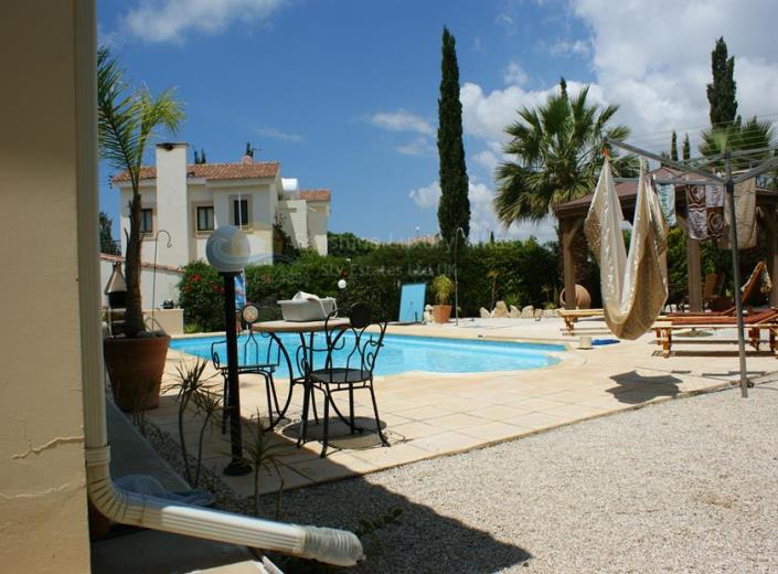 Image No.11-3 Bed Villa / Detached for sale