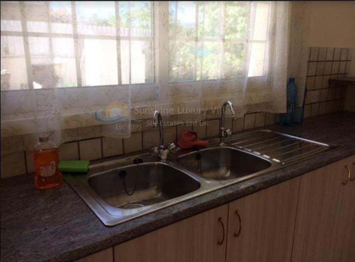 Image No.9-3 Bed House for sale