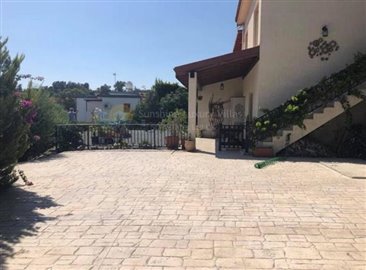 Maison de 4 chambres à vendre à Moni