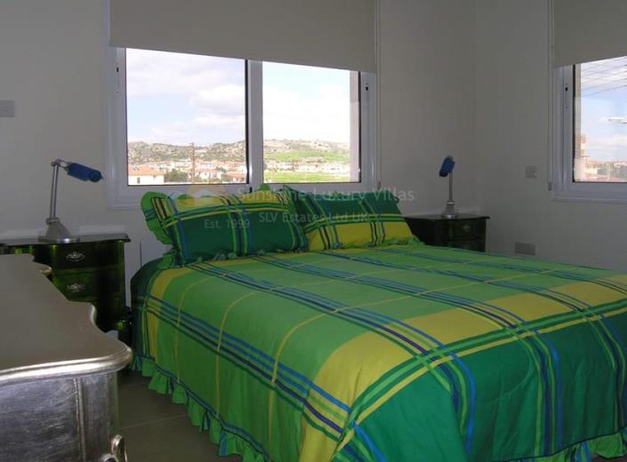 Image No.10-4 Bed House/Villa for sale