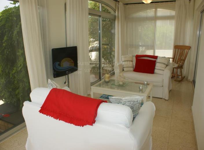 Image No.6-Villa / Détaché de 3 chambres à vendre à Empa