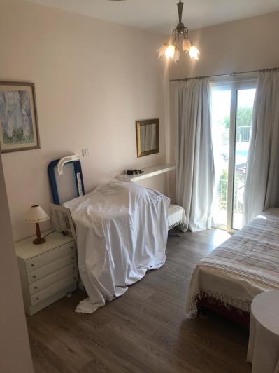 Image No.9-5 Bed Villa / Detached for sale