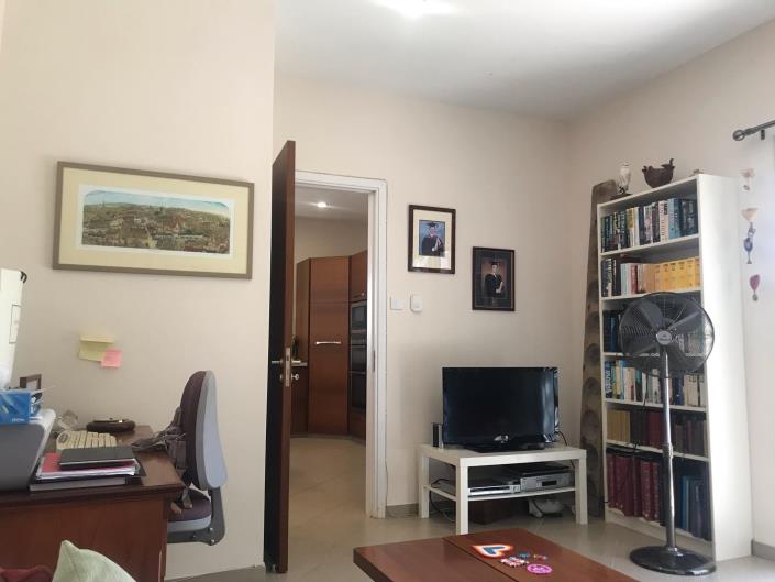 Image No.22-5 Bed Villa / Detached for sale