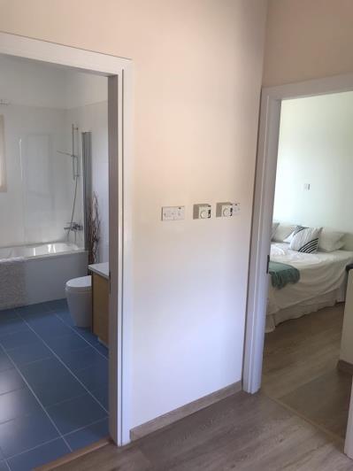 Image No.29-5 Bed Villa / Detached for sale