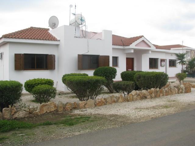 Image No.2-3 Bed Villa / Detached for sale
