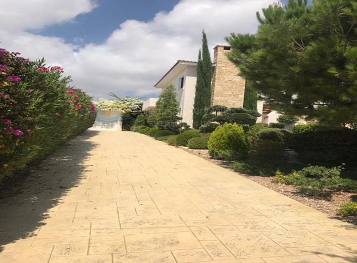 Image No.5-4 Bed Villa / Detached for sale