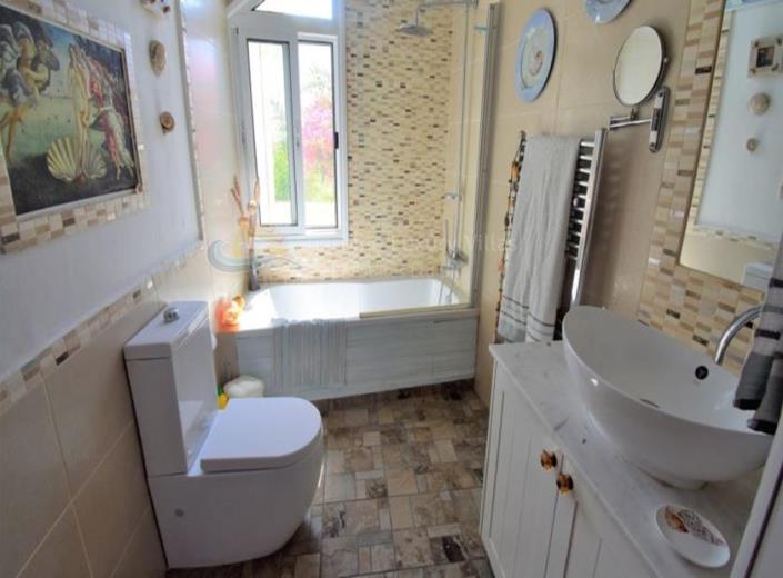 Image No.13-Maison de village de 2 chambres à vendre à Pissouri