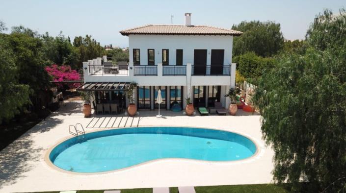 Image No.3-Maison / Villa de 4 chambres à vendre à Aphrodite Hills