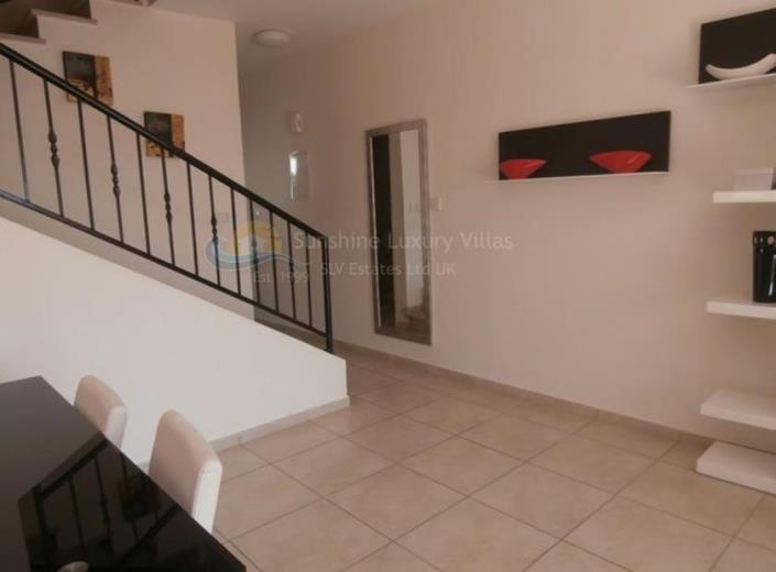 Image No.6-Maison de ville de 2 chambres à vendre à Peyia