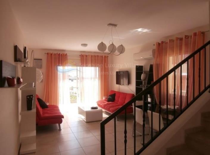 Image No.8-Maison de ville de 2 chambres à vendre à Peyia