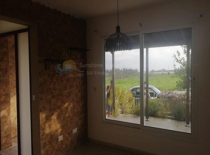 Image No.2-Maison / Villa de 3 chambres à vendre à Timi