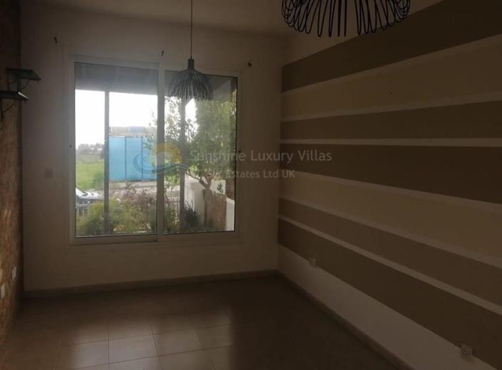 Image No.3-Maison / Villa de 3 chambres à vendre à Timi