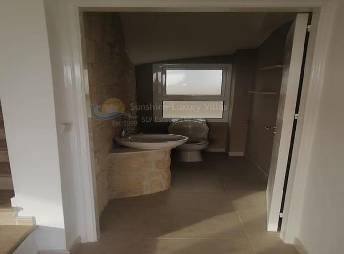 Image No.11-Maison / Villa de 3 chambres à vendre à Timi