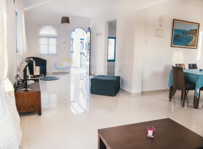 Image No.3-Maison / Villa de 3 chambres à vendre à Prodromi