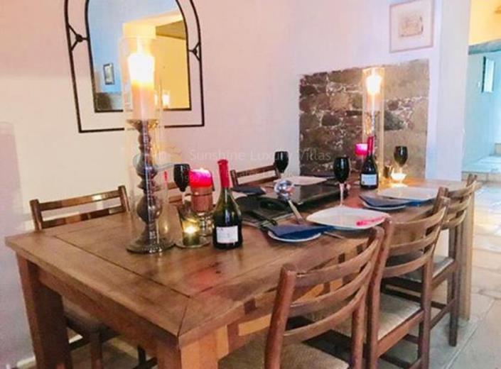 Image No.9-4 Bed Villa for sale