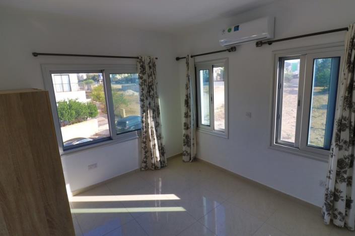 Image No.10-3 Bed Apartment for sale