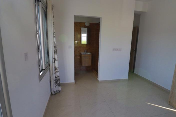 Image No.11-3 Bed Apartment for sale