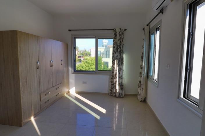 Image No.13-3 Bed Apartment for sale