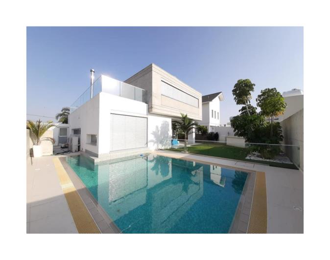Image No.5-4 Bed Villa for sale