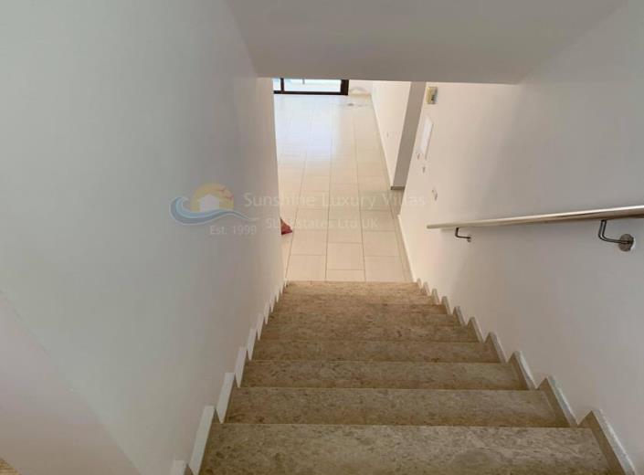 Image No.7-3 Bed Villa for sale