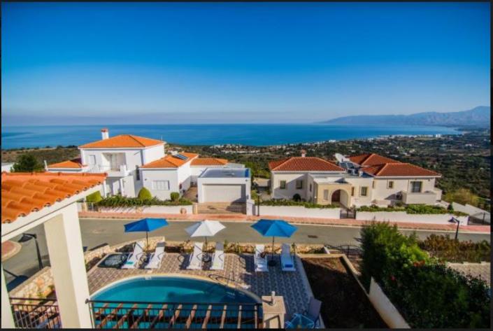 Image No.10-Villa / Détaché de 3 chambres à vendre à Lachi