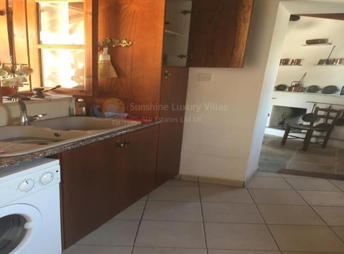 Image No.4-Commercial de 3 chambres à vendre à Limassol