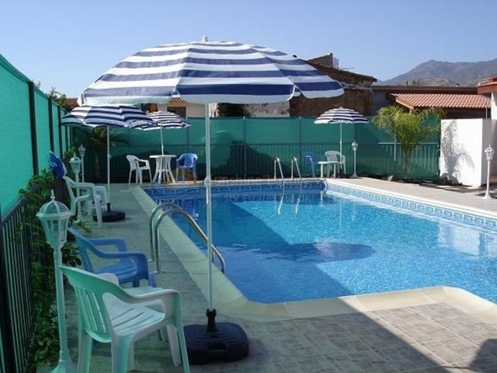 Image No.8-Commercial de 3 chambres à vendre à Limassol