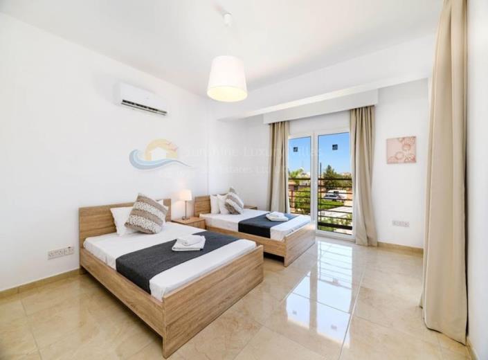 Image No.14-Maison / Villa de 4 chambres à vendre à Ayia Napa